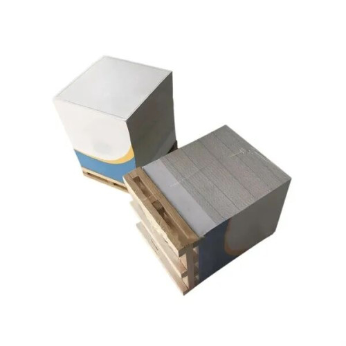 Notepad Cube with Wooden Pallet